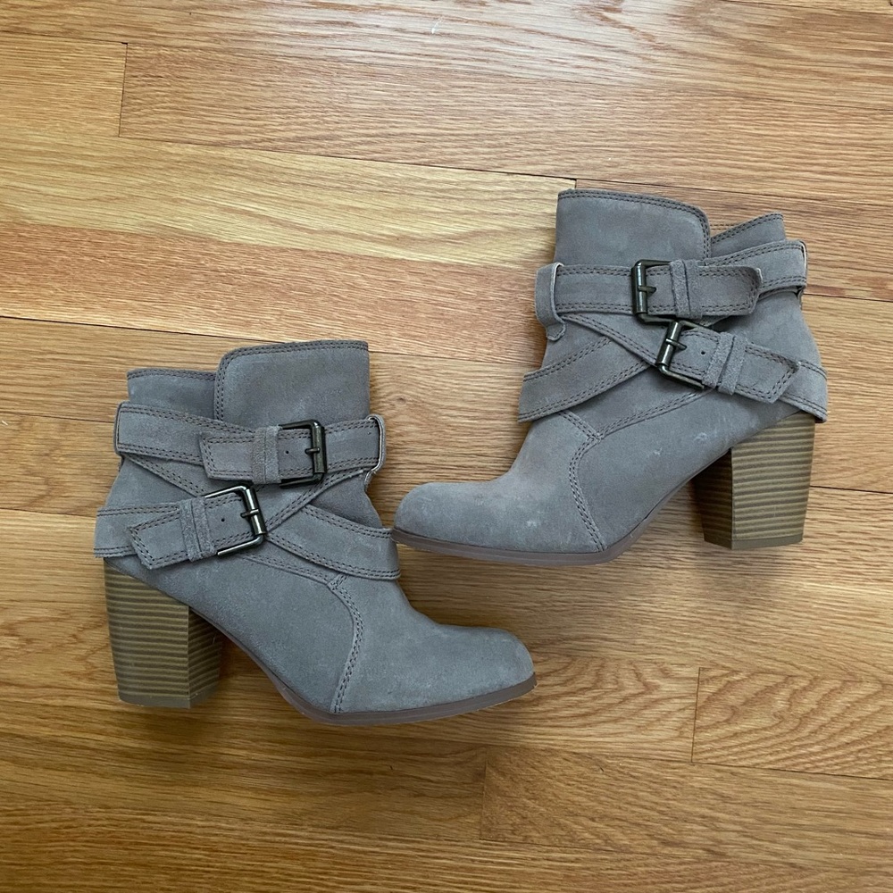 Ankle booties